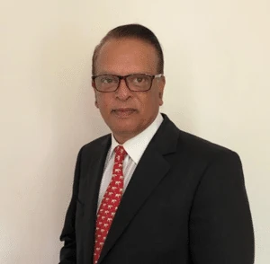 Vedanand Singh (Shyam) Mohadeb - Directeur - C&S Secretarial